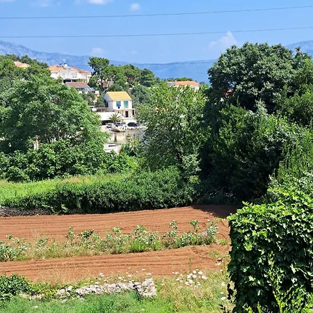 아파트 Dusica 룸바르다